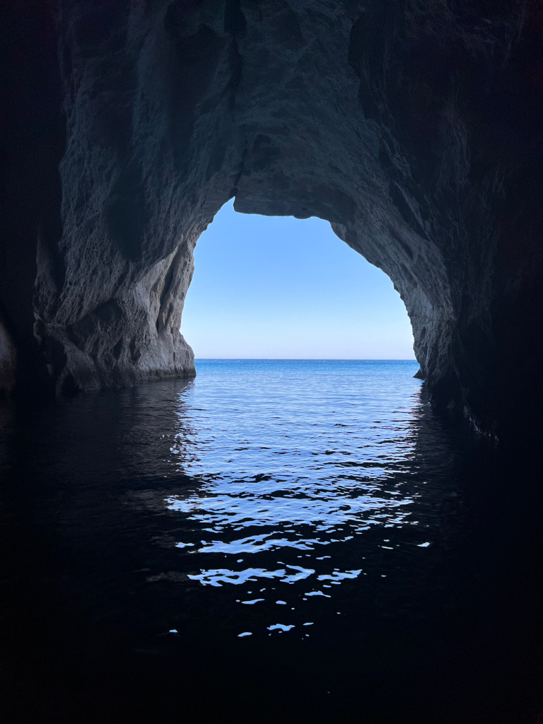 Milos cave