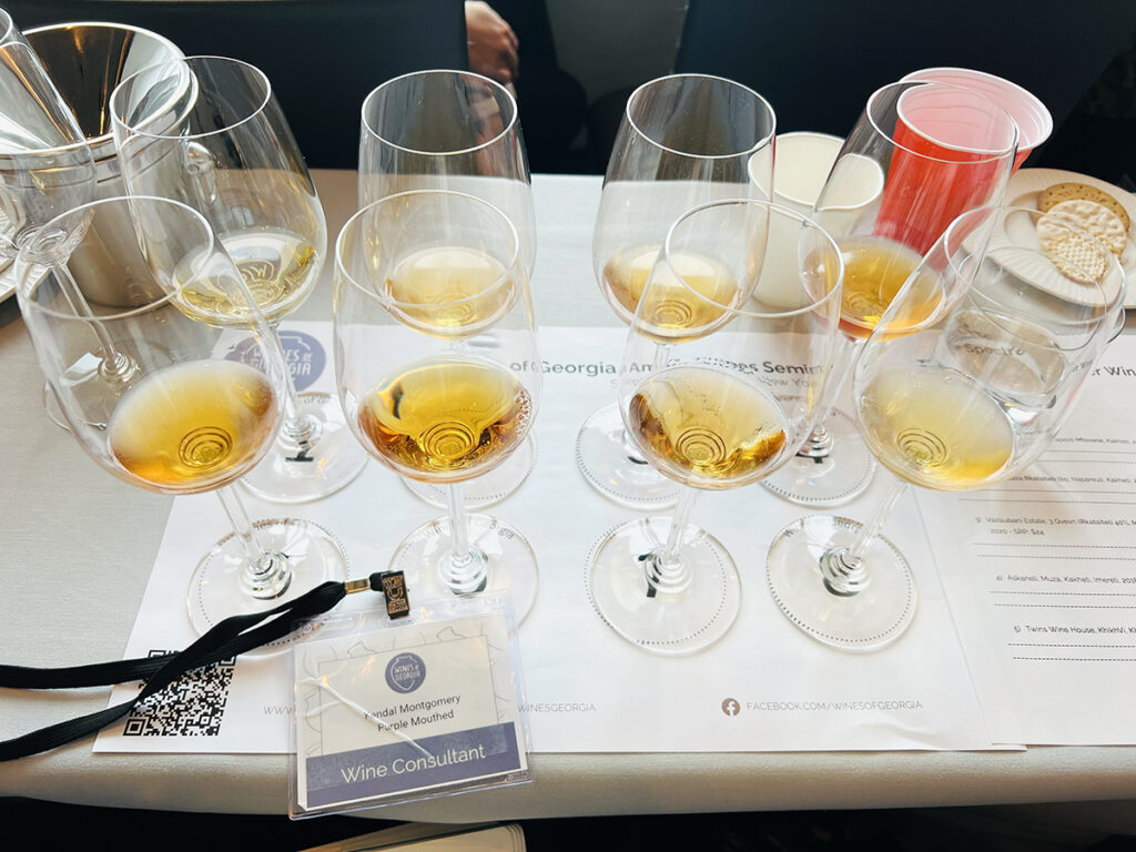 The spectrum of amber wines