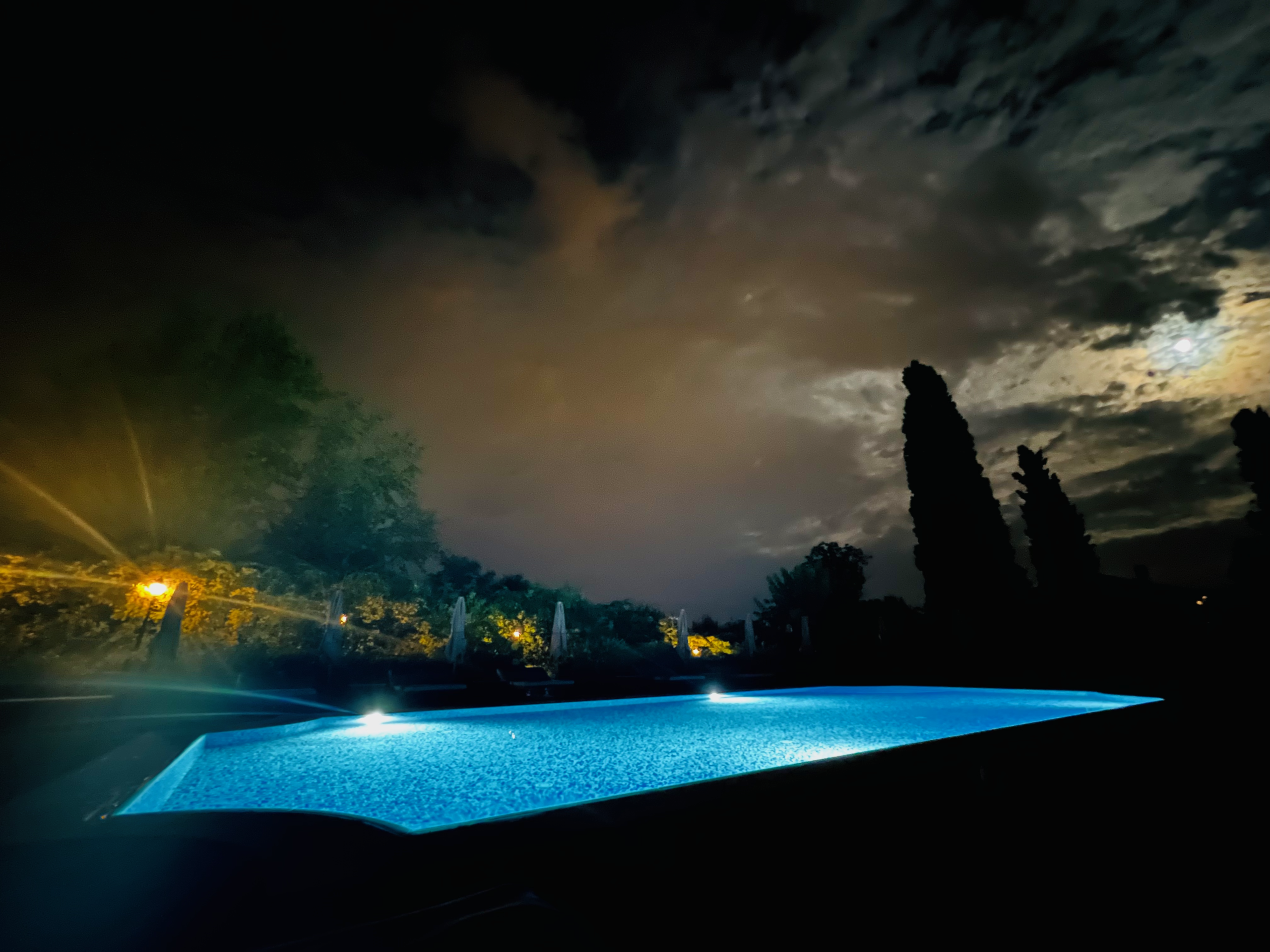 Bybalos Art Hotel, Verona