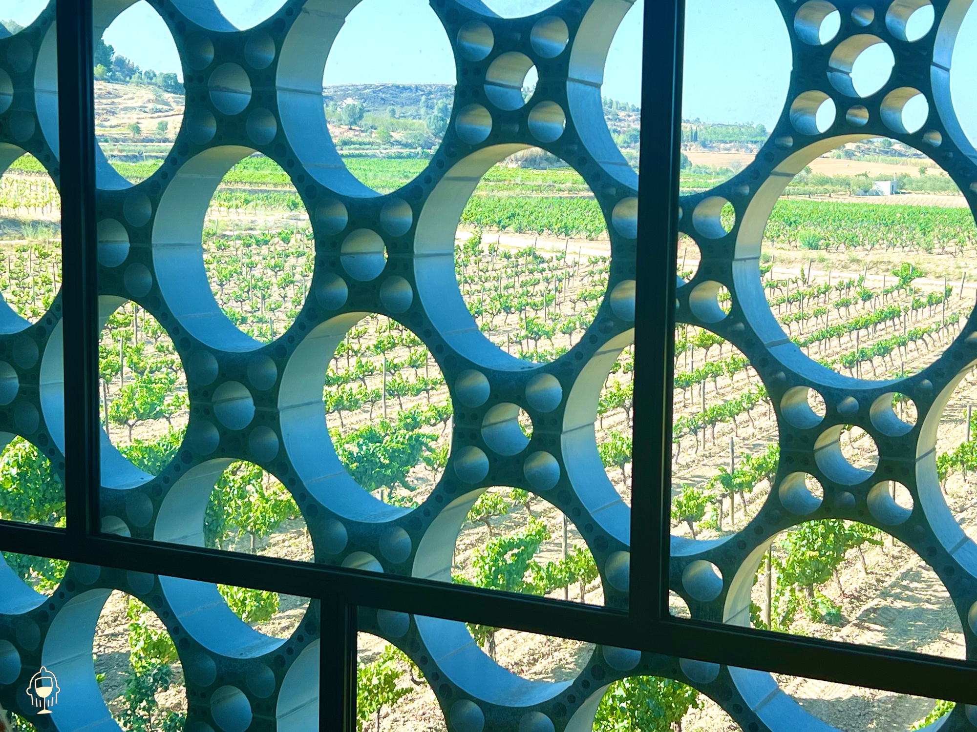 Cava & Hotel Mastinell