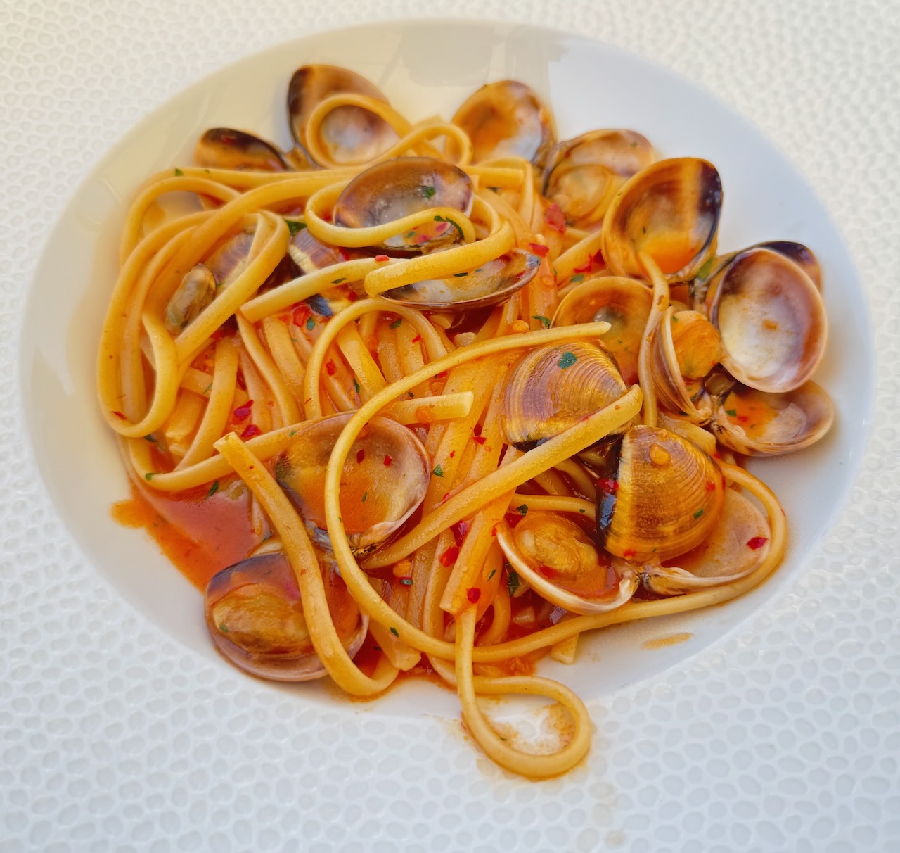 Nautilus Taverna del Borgo clams