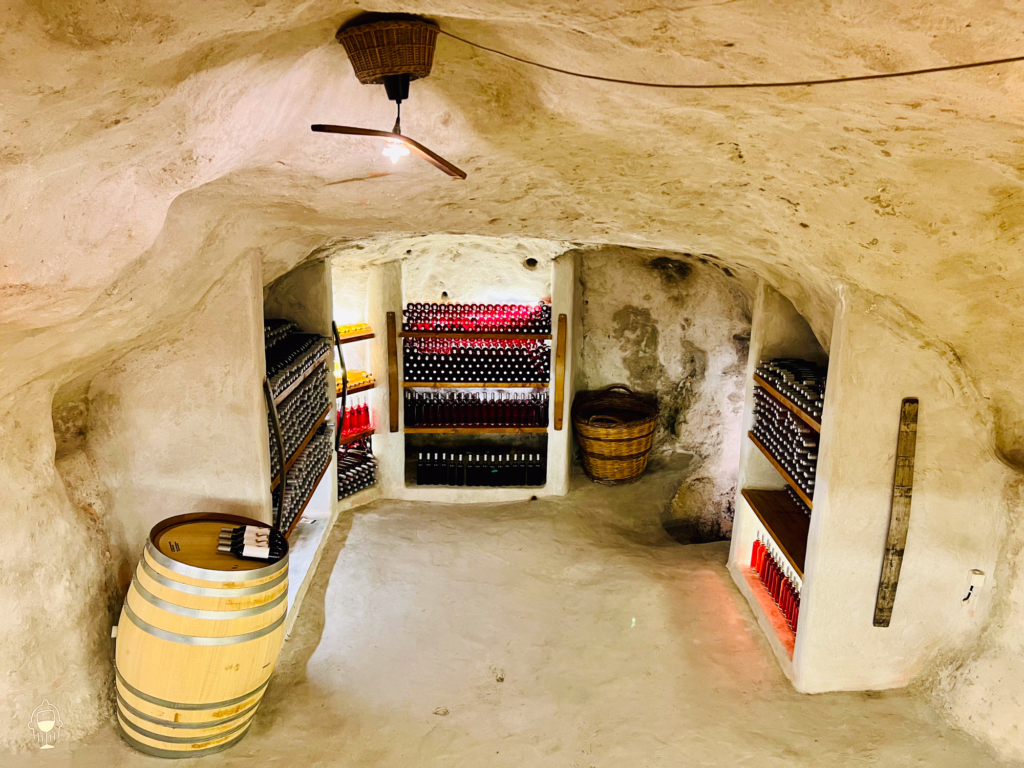 Kostantakis — Milos Cave Winery
